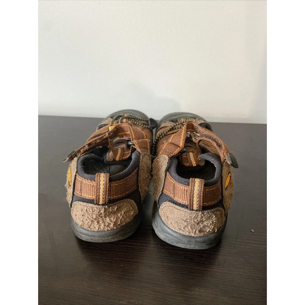 KEEN Youth Kid's Size 2 Brown Orange Newport H2 Sport Hiking Sandals 9212-PNCN